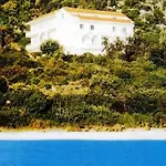 Apart Otel Filoxenia & Poros (Kefalonia)