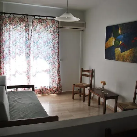 Filoxenia & Apartahotel