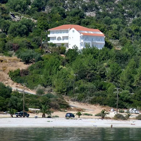 Hotel de apartamente Filoxenia & 2*