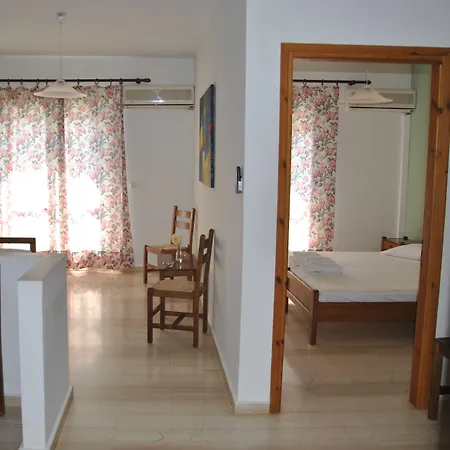 Hotel apartamentowy Filoxenia Hotel&apartments 2*