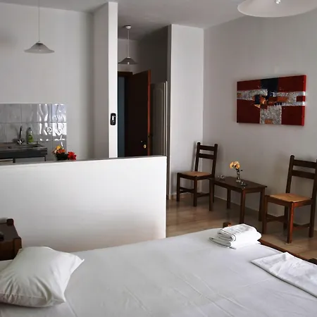 Apart-hotel Filoxenia & 2*