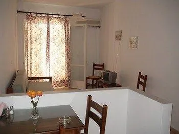 Hotel de apartamente Filoxenia & 2*