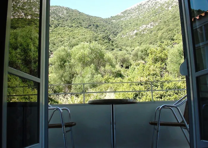 Apart Otel Filoxenia & Poros (Kefalonia)